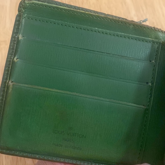 Louis Vuitton Wallet - Picture 12 of 15